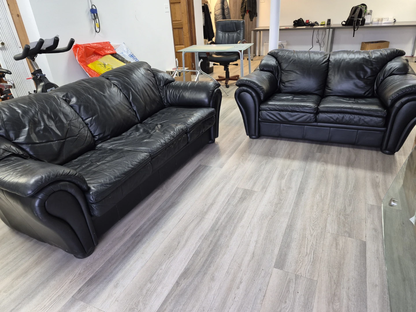 Black Leather Sofa and Loveseat