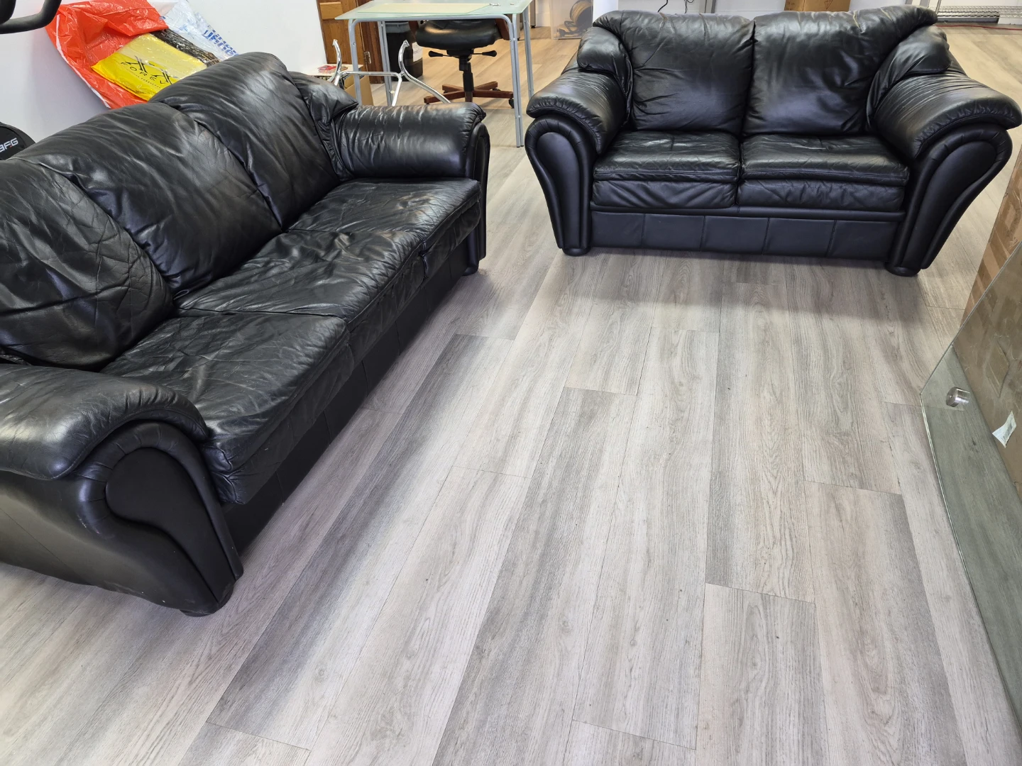 Black Leather Sofa and Loveseat - photo 2