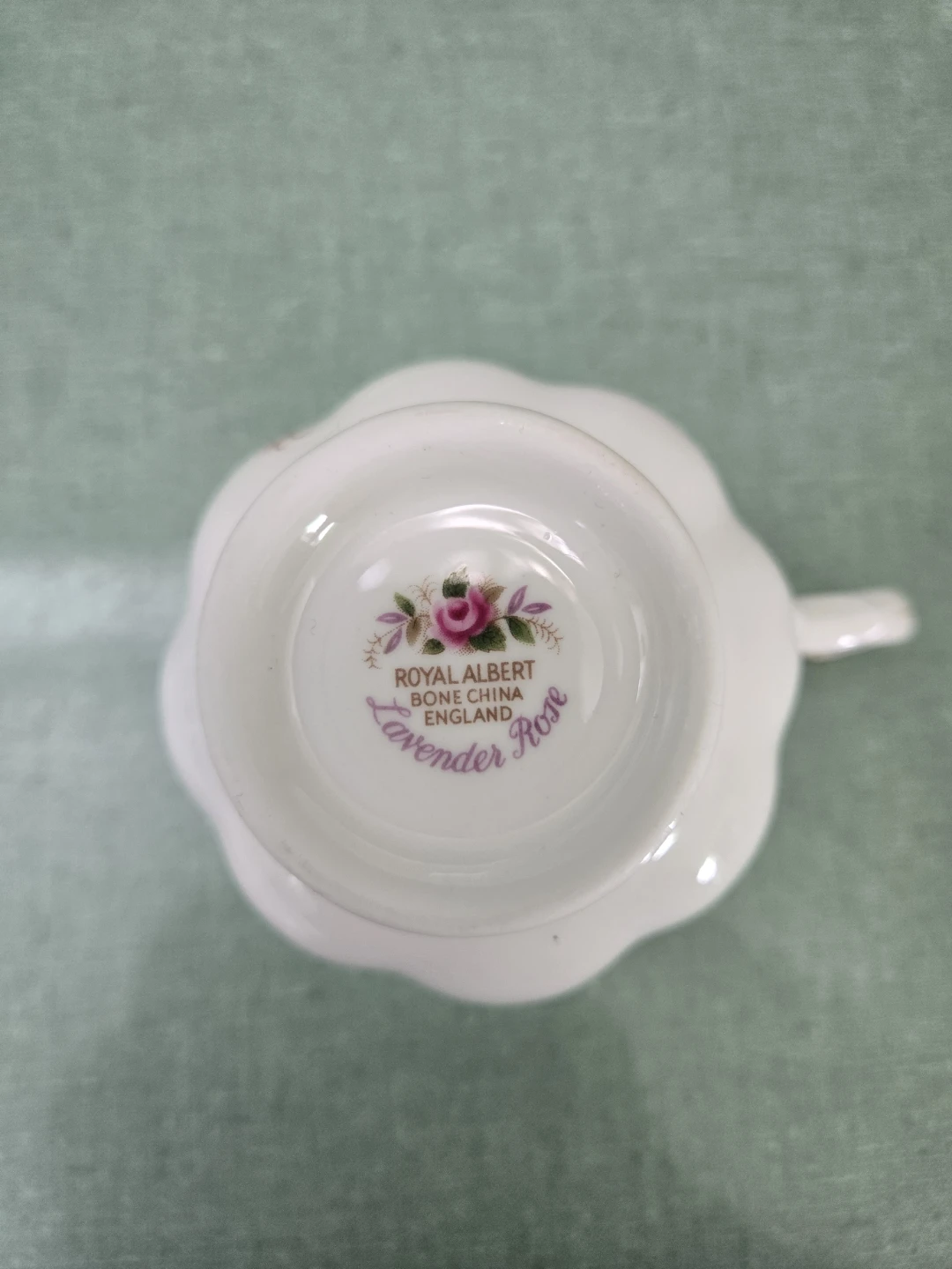 Royal Albert Lavender Rose Tea Cup & Saucer - photo 3