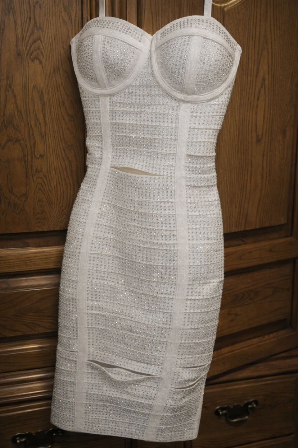 Bella Barnett White Euopa Diamonate Mini Bandage Dress - photo 2