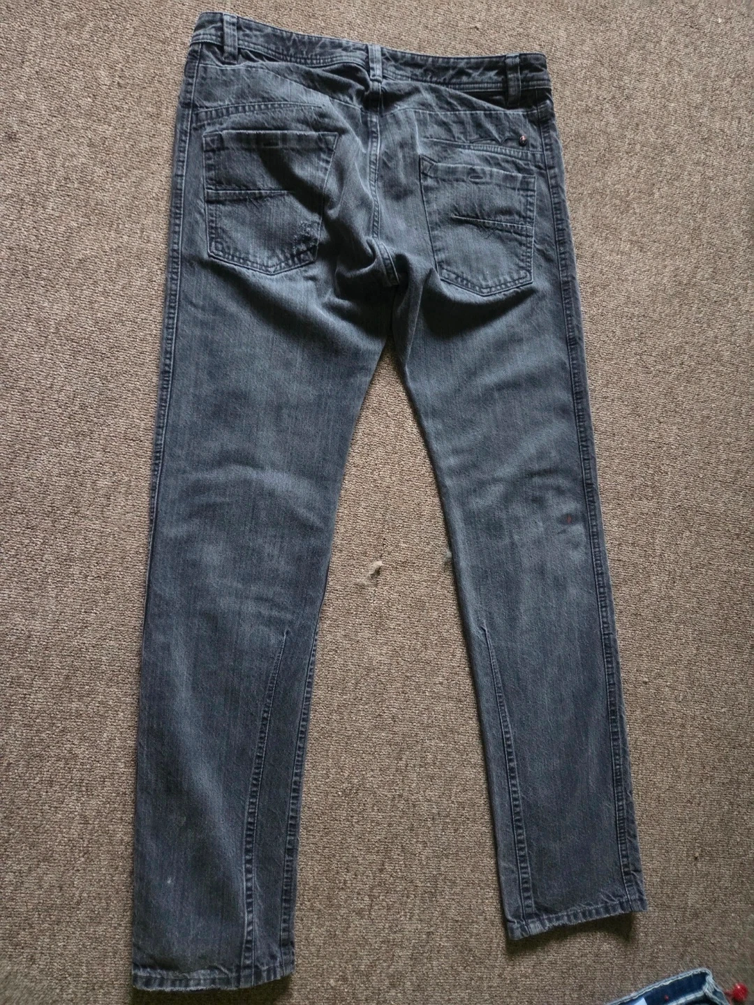 Diesel DARRON Jeans - Size W31 L32 - photo 4