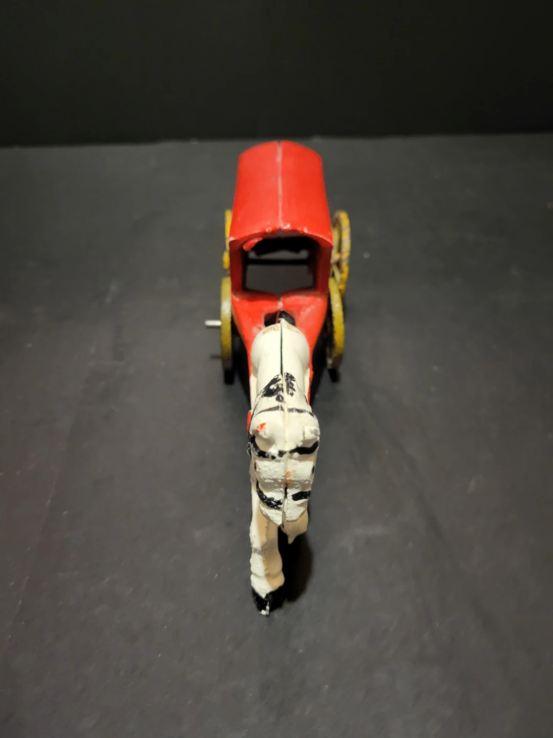 Vintage Cast Iron Horse and Carriage Toy - photo 4