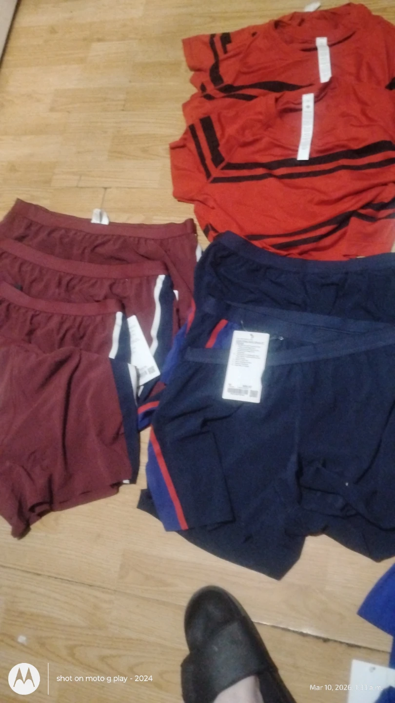 Lululemon Athletic Tops - Various Colours - photo 3