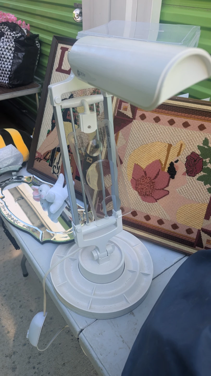 Storage Unit Sale Sunday – Everything Must Go - photo 4