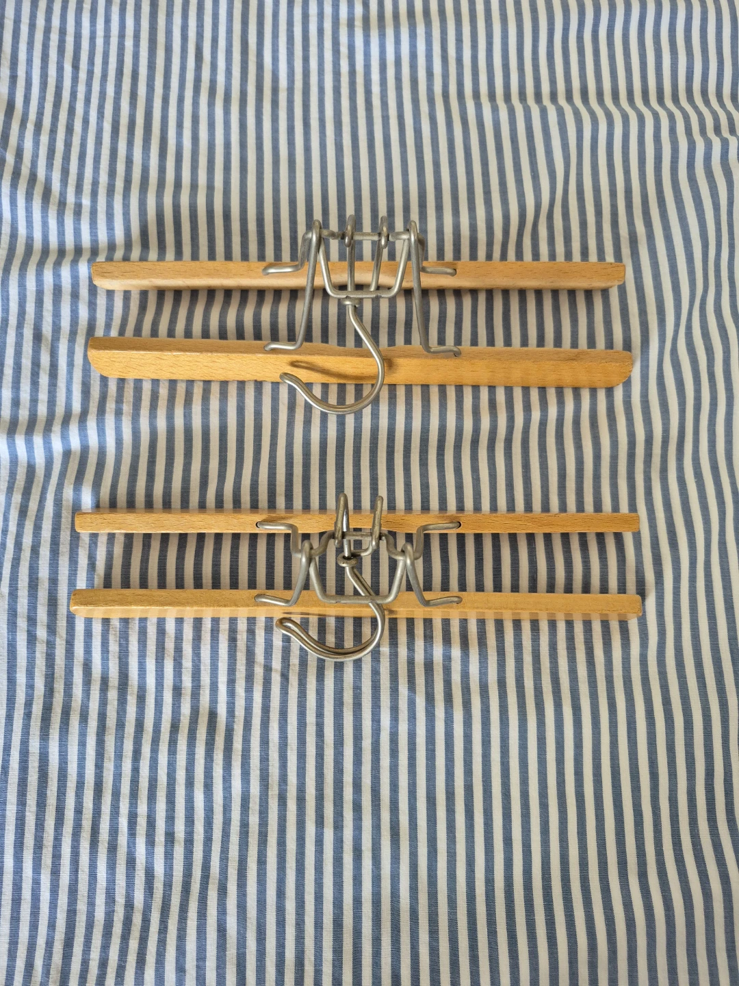 2 Vintage Solid Wood Clothes Hanger for Pants & Skirts