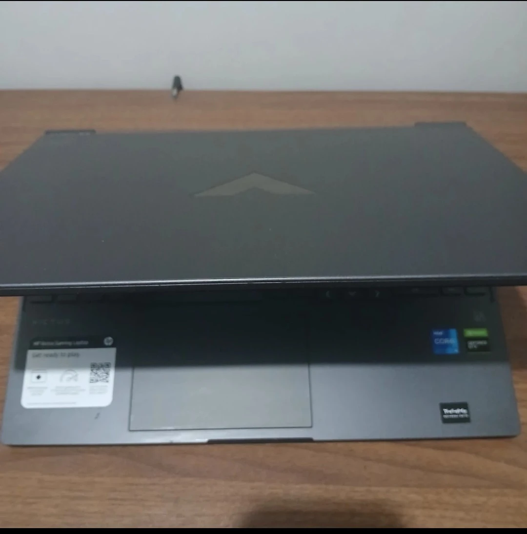 HP Victus Gaming Laptop - photo 3