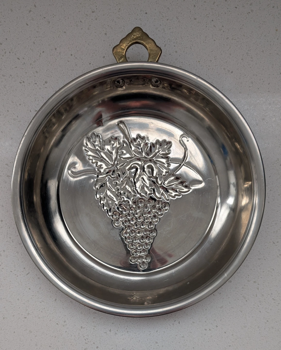 Vintage Copper Mold with Grapes - photo 2