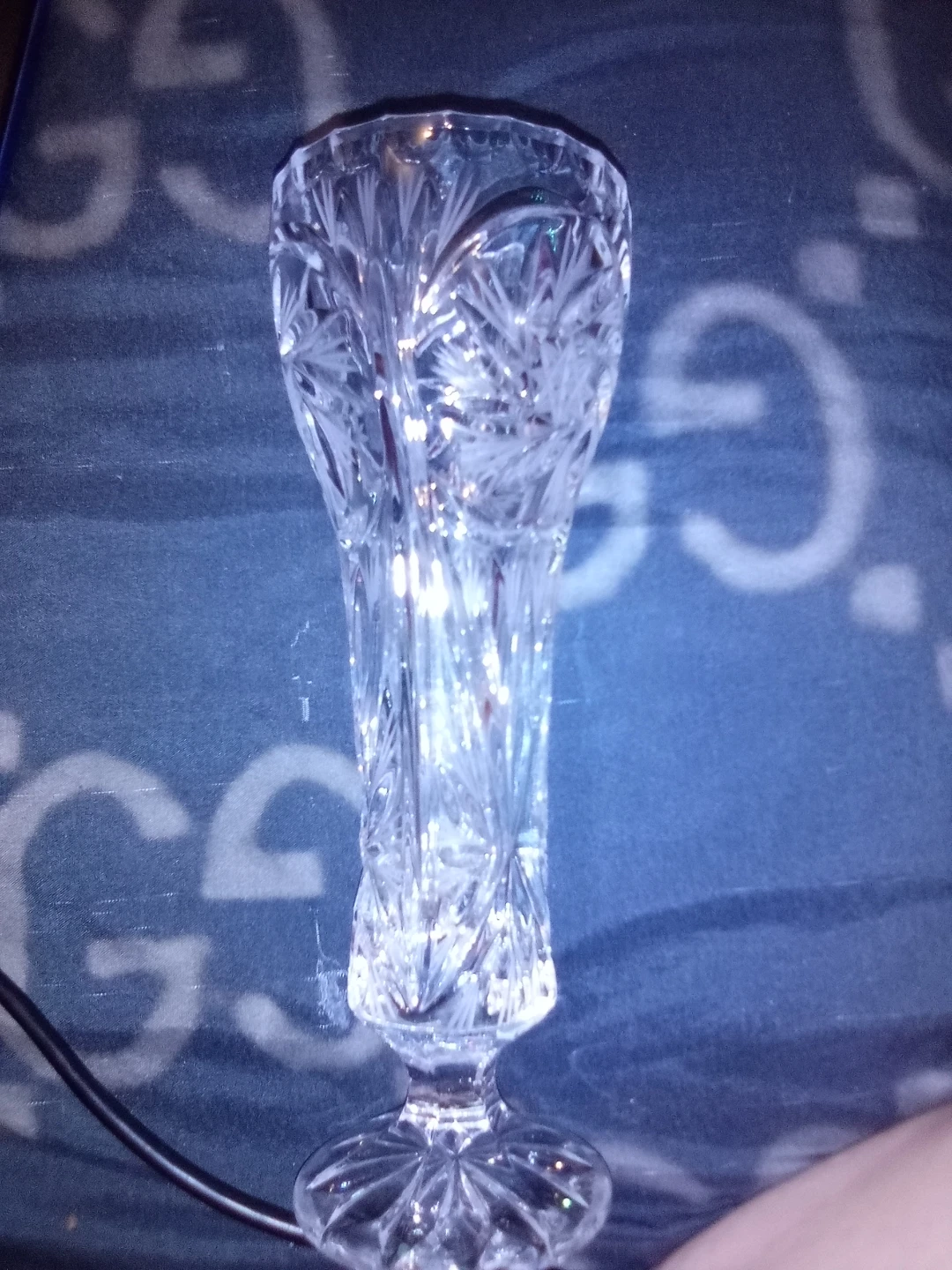 Pinwheel crystal vase 25 bucks