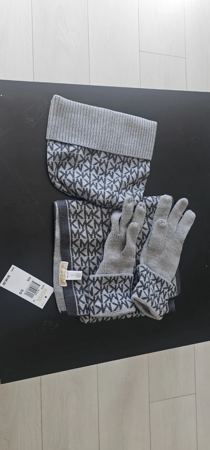 Michael Kors Grey MK Logo Scarf, Gloves, and Beanie Set - photo 3