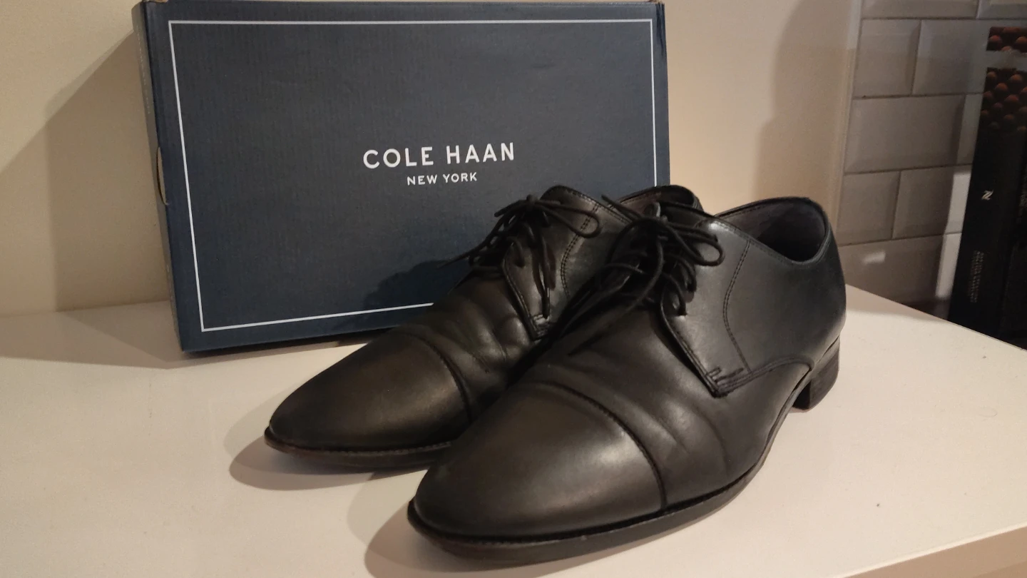 Cole Haan Men's Black Leather Dress Shoes - photo 3