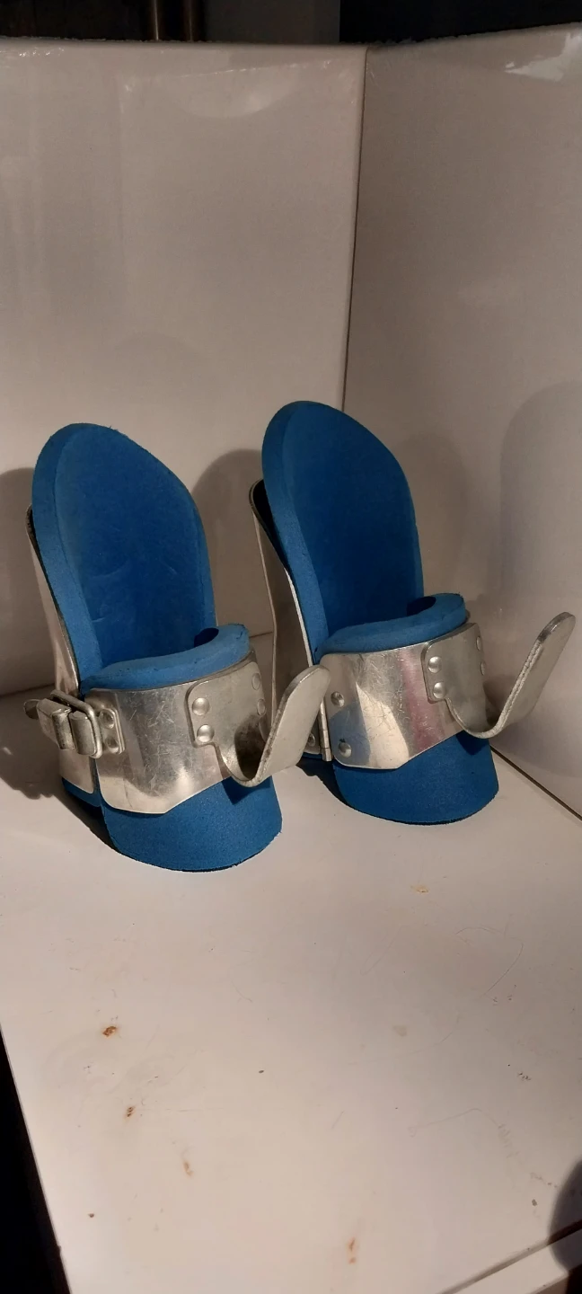 Anti-Gravity Inversion Boots-for ab crunch, abdominal sit-ups