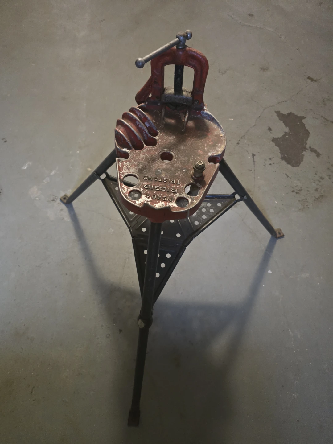 RIDGID No. 40A Pipe Vise Stand