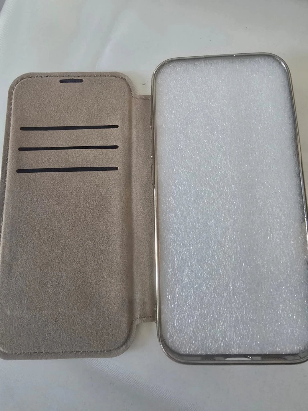 iPhone 14 Pro Max Case with Card Holder - photo 2