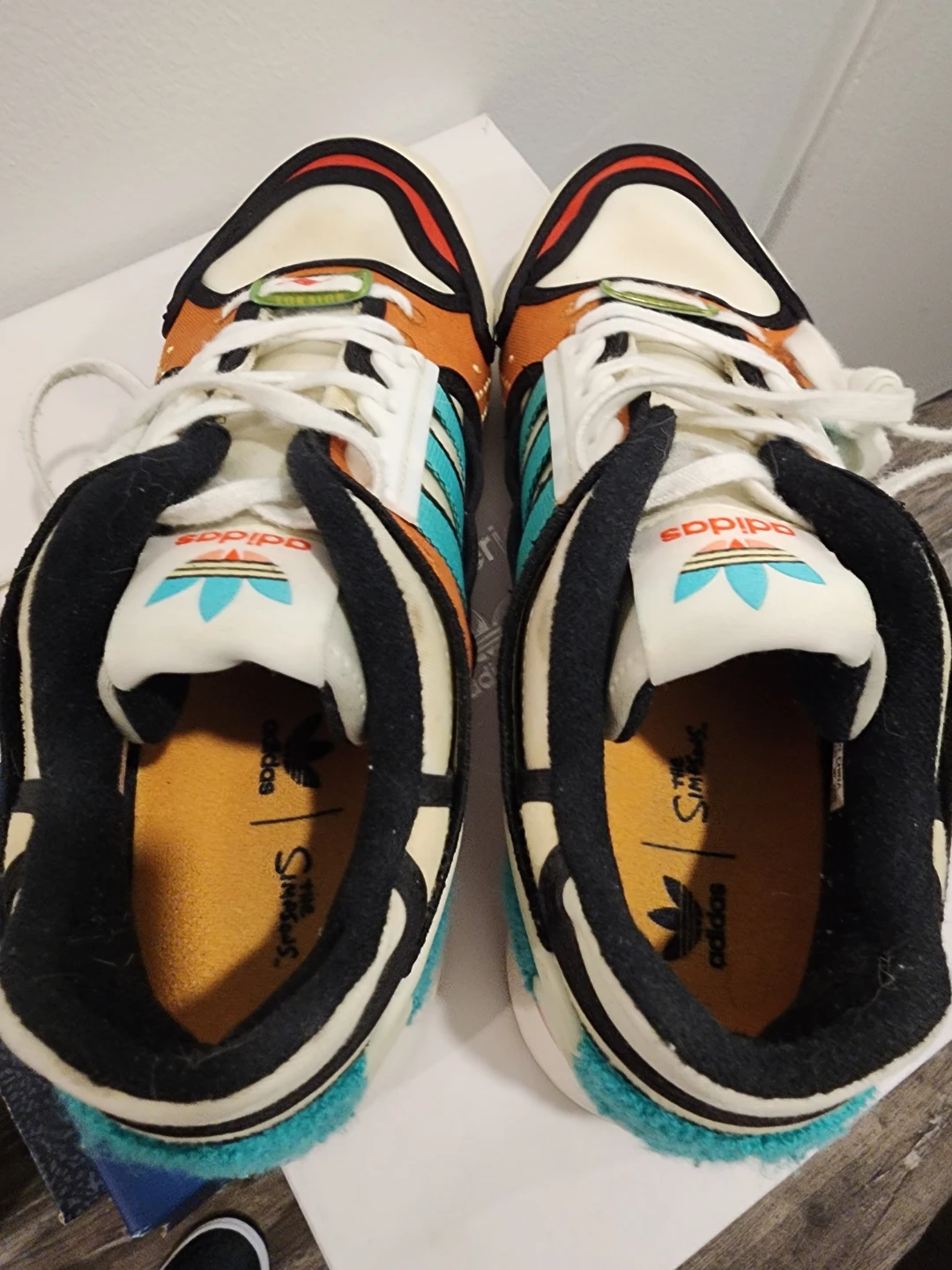 Pre owned/used Adidas ZX 10000 "Krusty Burger" - photo 4