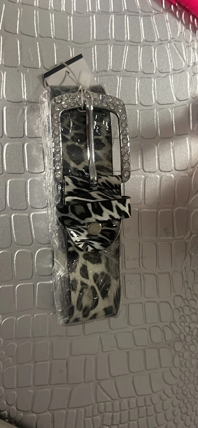 NEW Sparkly Leopard Print Belt