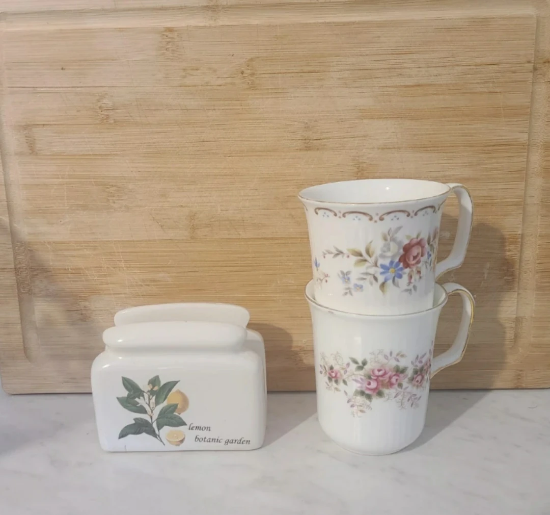 "Royal Albert" Bone china Mugs & a napkin holder #cottagecore