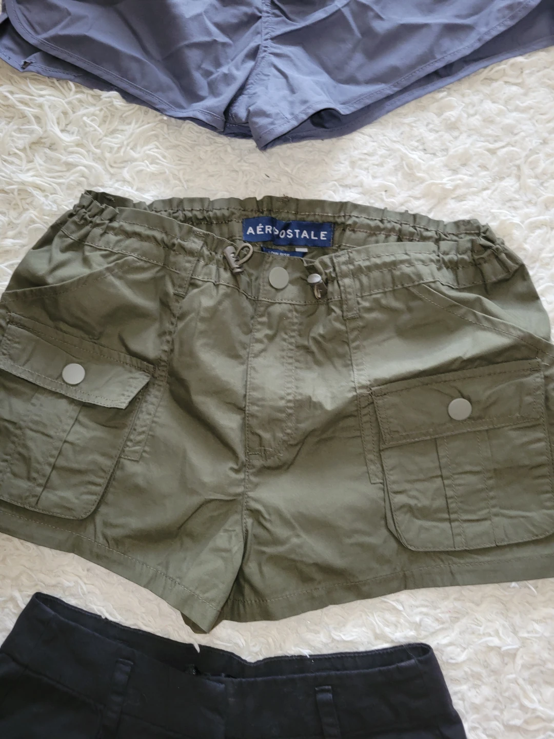 $5.00 FOR ALL!! BRAND NEW! 3 pairs cargo shorts - photo 3