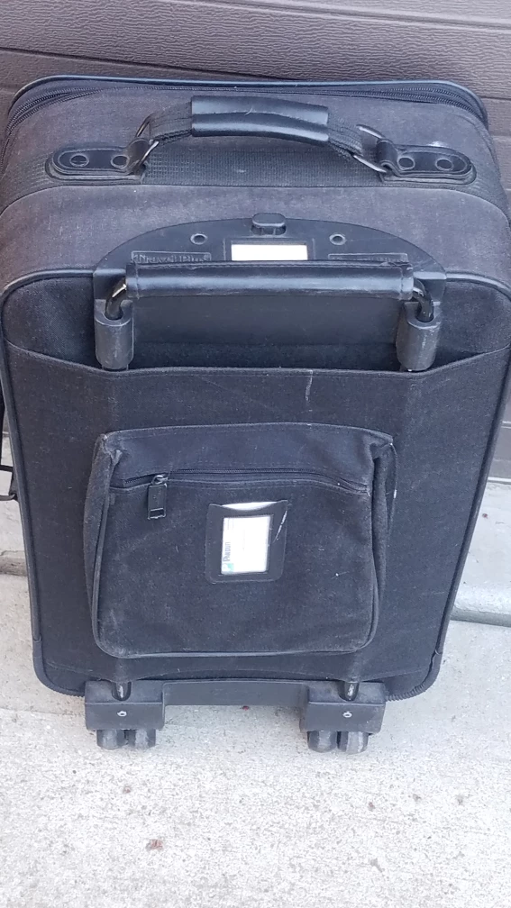 Olympia Rolling Luggage Bag - photo 5