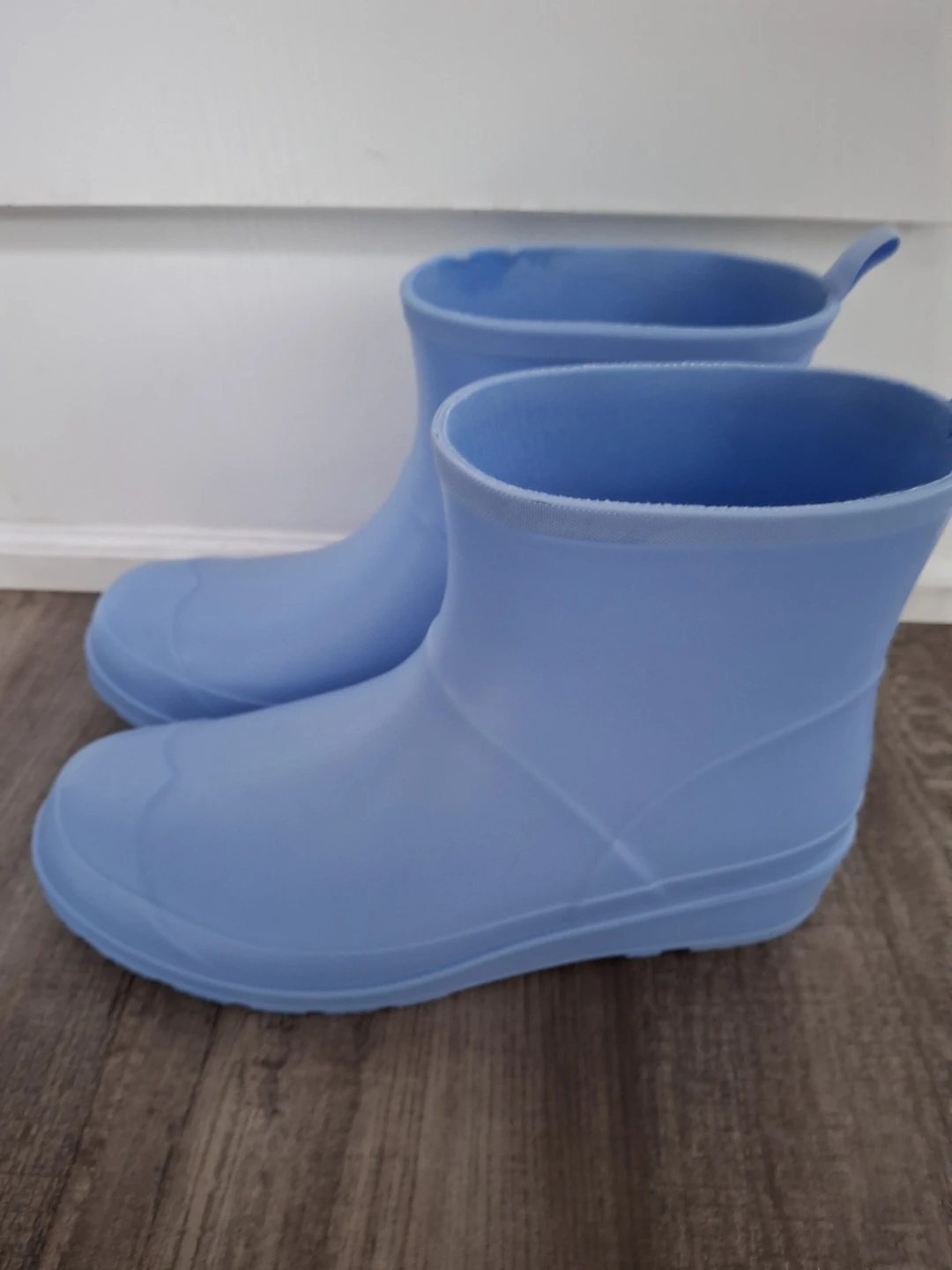 Joe Fresh blue ahort rubber boots. - photo 2