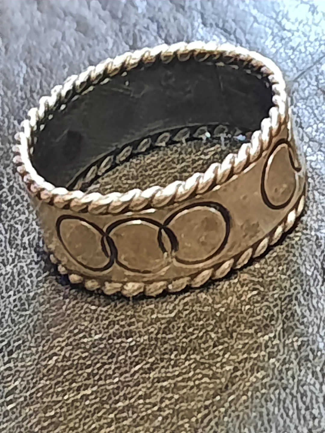 Silver 925 Ring with Circle Design - photo 2