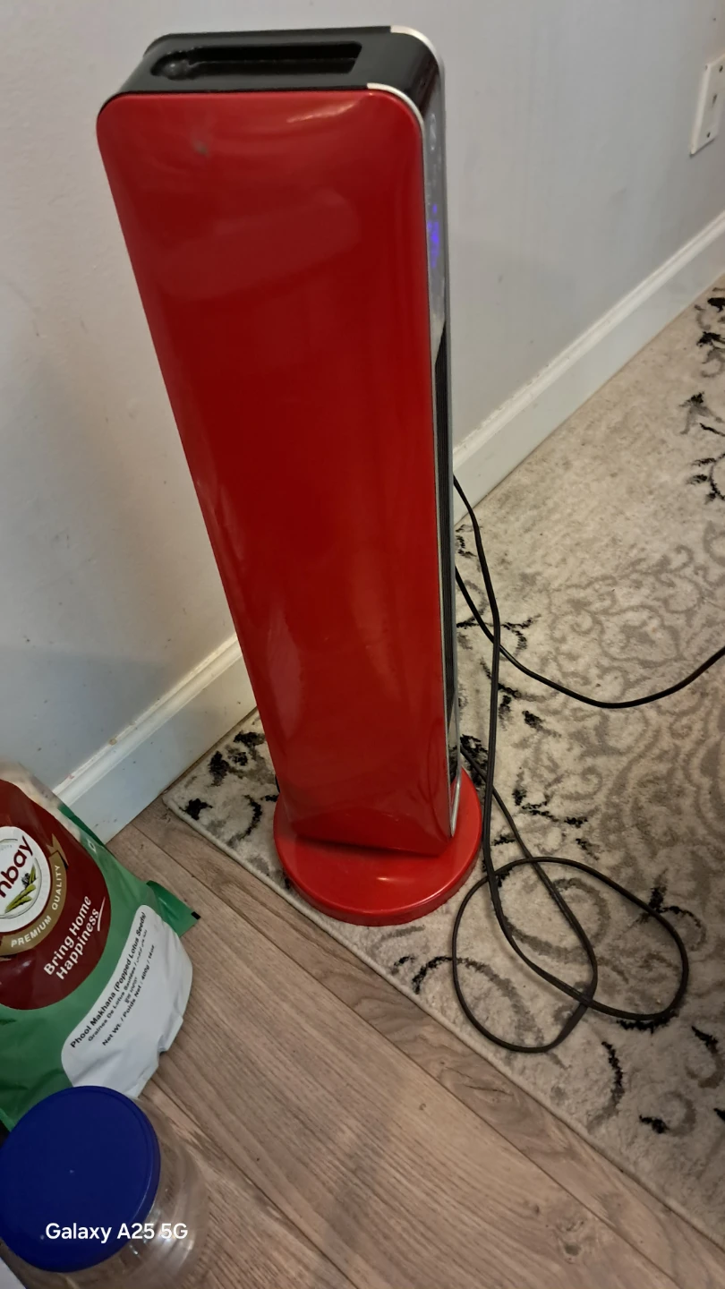 Noma Red Tower Fan Heater - photo 3
