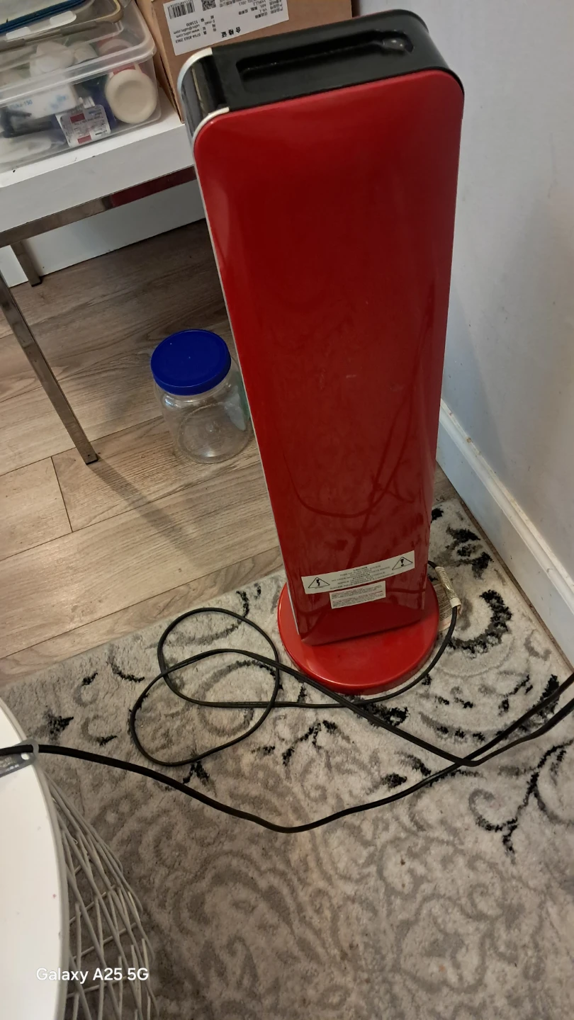 Noma Red Tower Fan Heater - photo 4