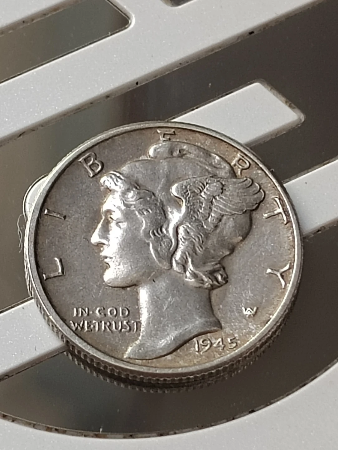1945 Mercury Dime Pendant with Silver Rope Chain - photo 2