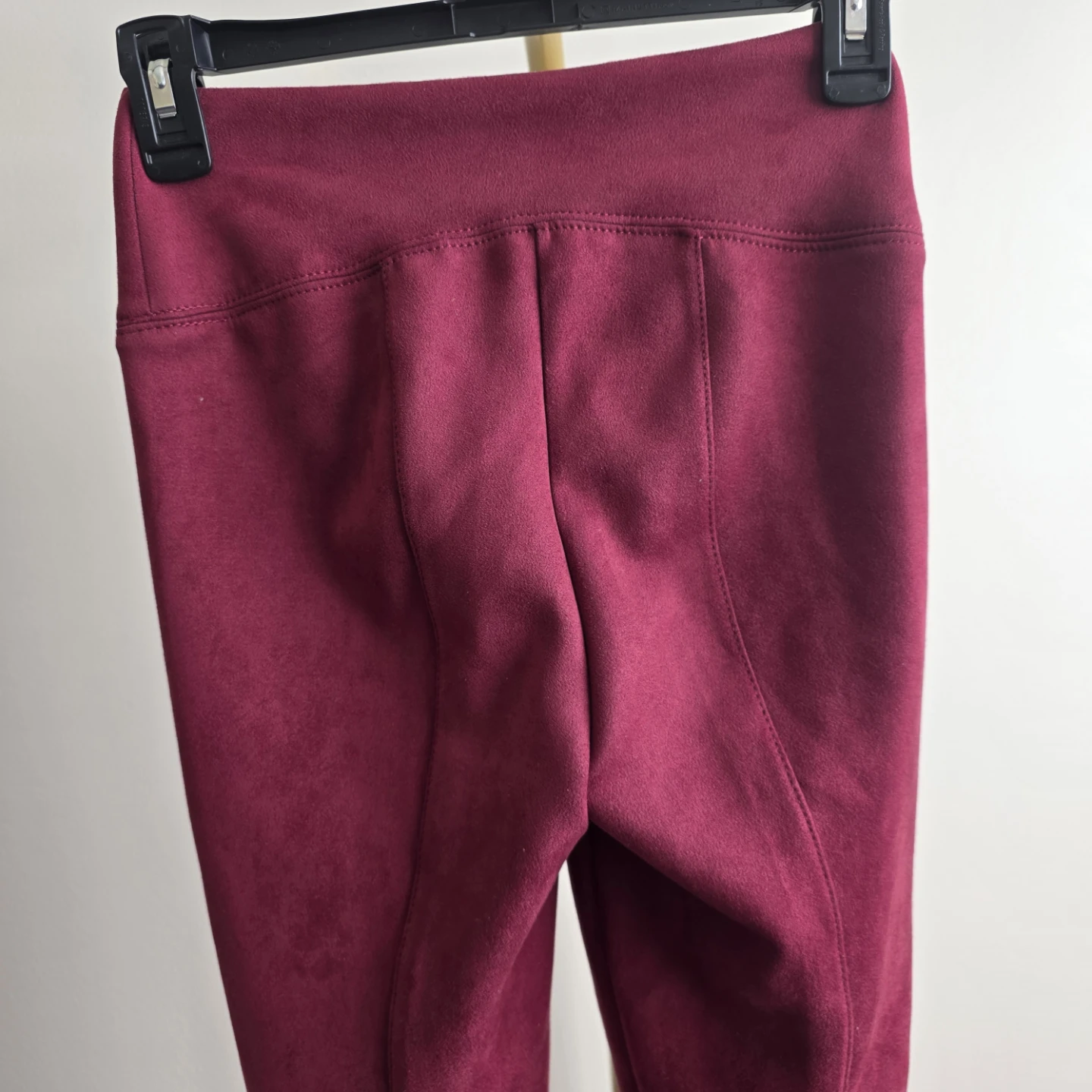 White House Black Market Ult Suede Runway Legging Size 00P - photo 4