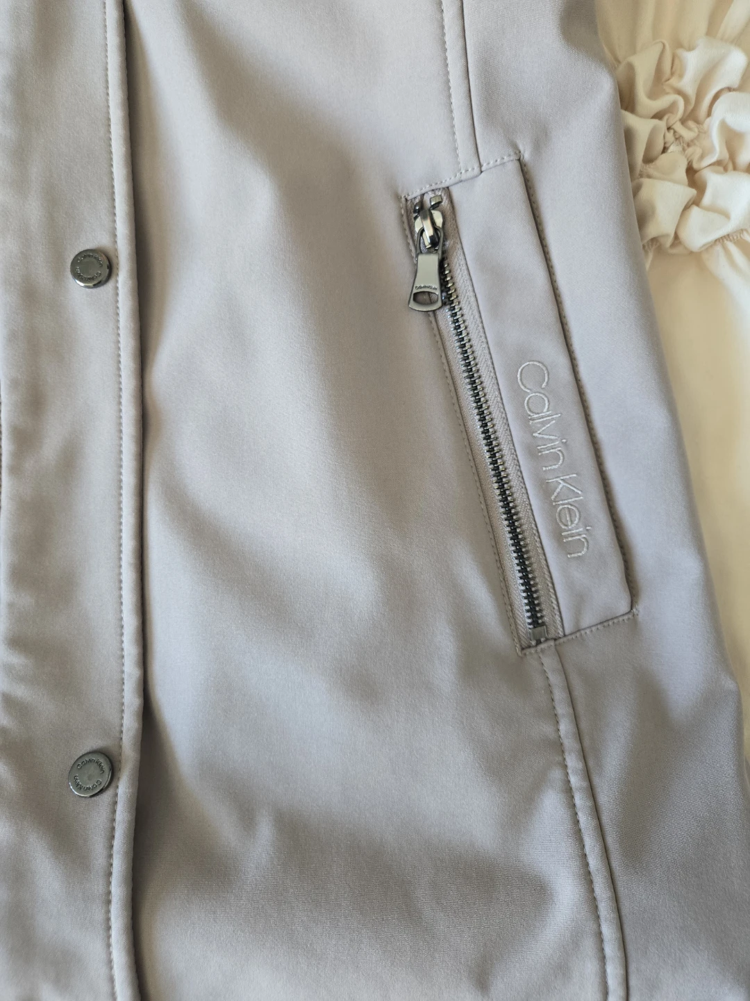 Calvin Klein Hooded Softshell Jacket - Women's Size S/P - photo 3