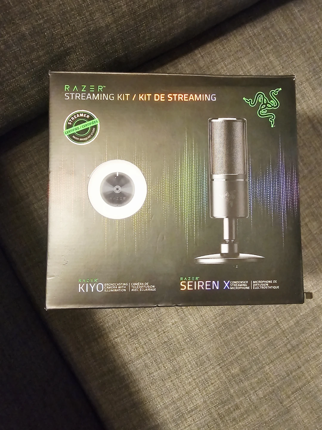 Razer Streaming Kit - Kiyo Webcam & Seiren X Microphone