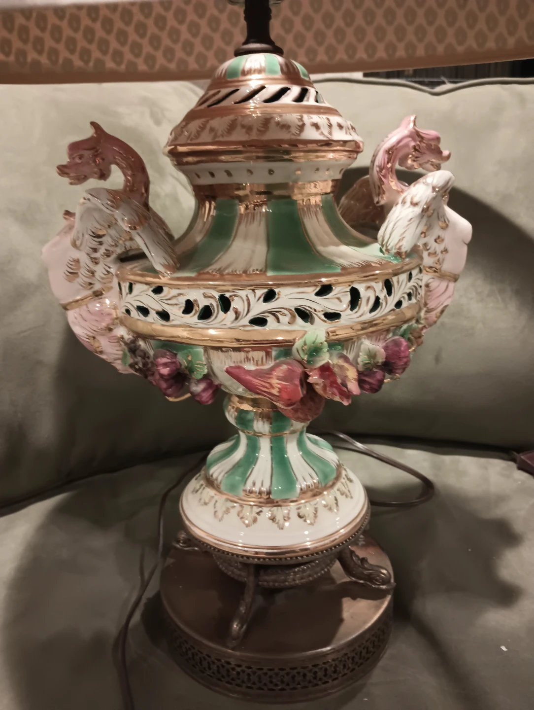 Vintage Ceramic Figural Table Lamp with Dragon antique - photo 4