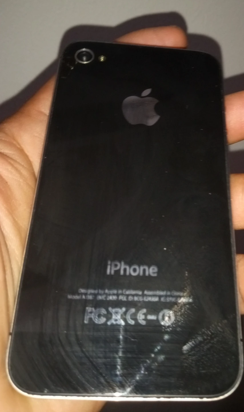 Apple iPhone 4s  Black cellphone - photo 2