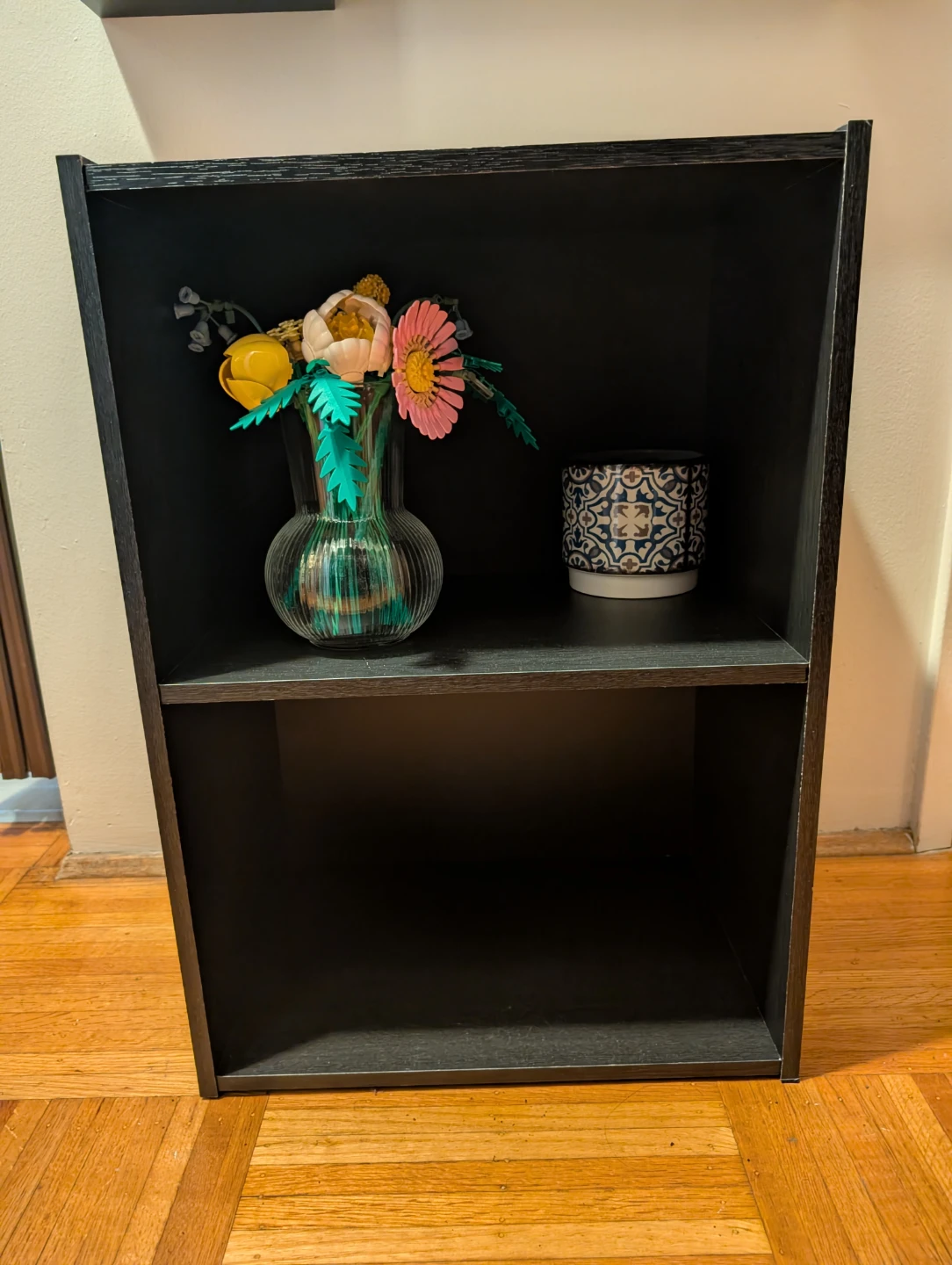Black 2-tier bookshelf/storage cabinet