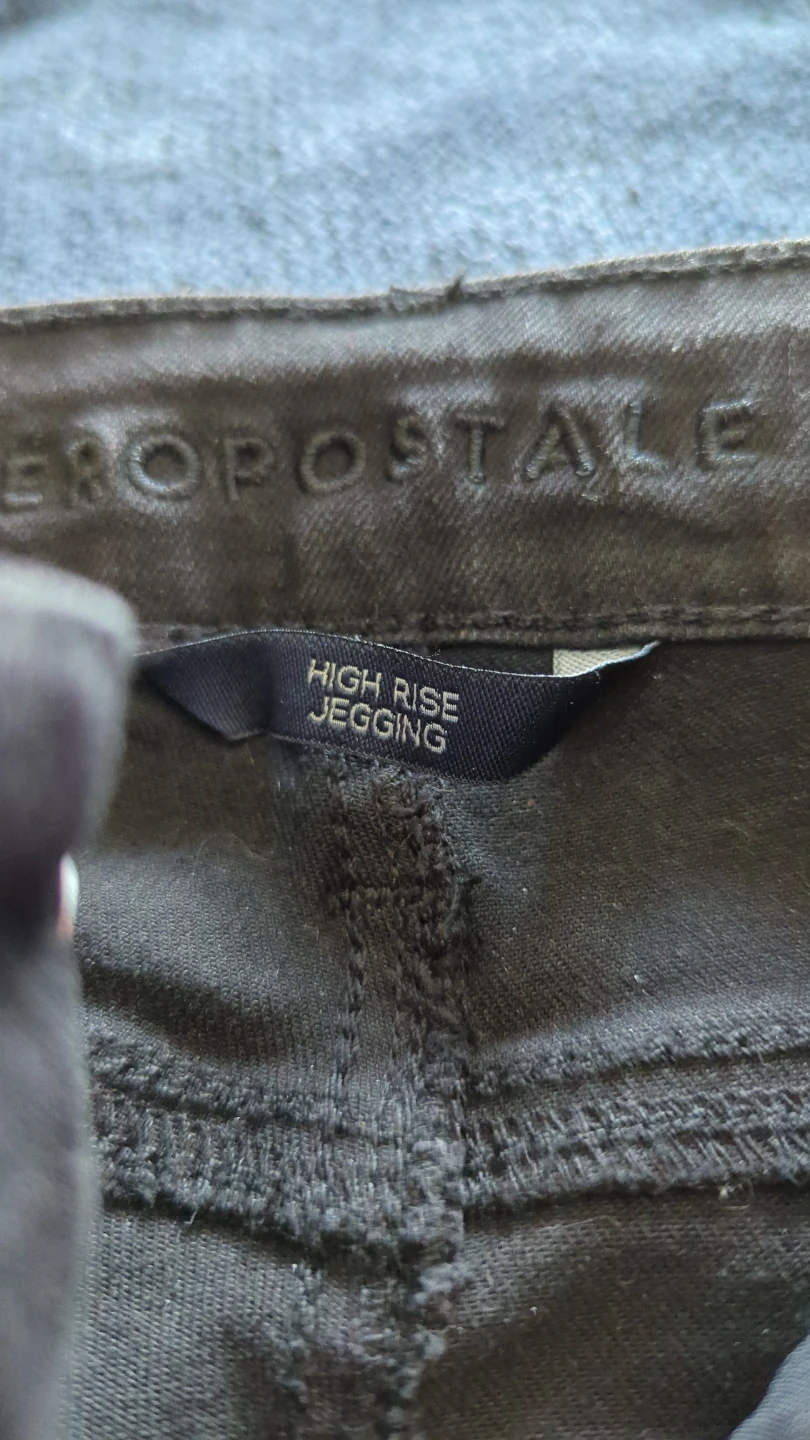 Brand New Women's Skinny Jeans - photo 2