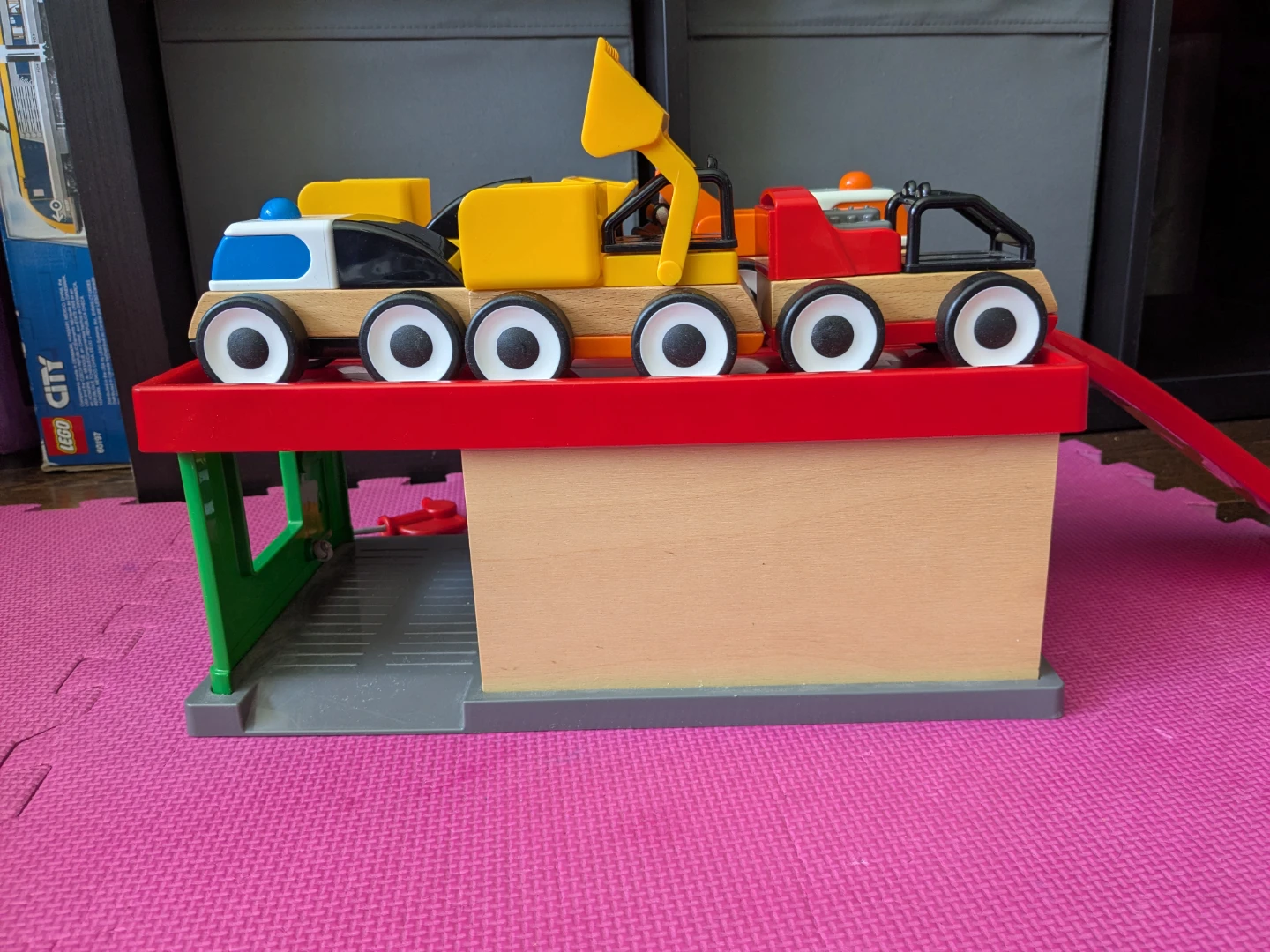 IKEA Wooden Toy Construction Vehicles and Garage Set - photo 3