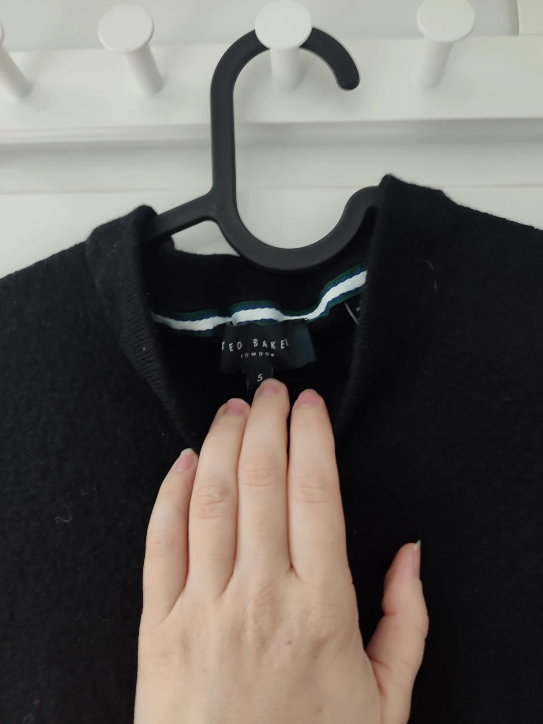 Ted Baker Black Short Sleeve Mock Neck Top Size 1 - photo 2