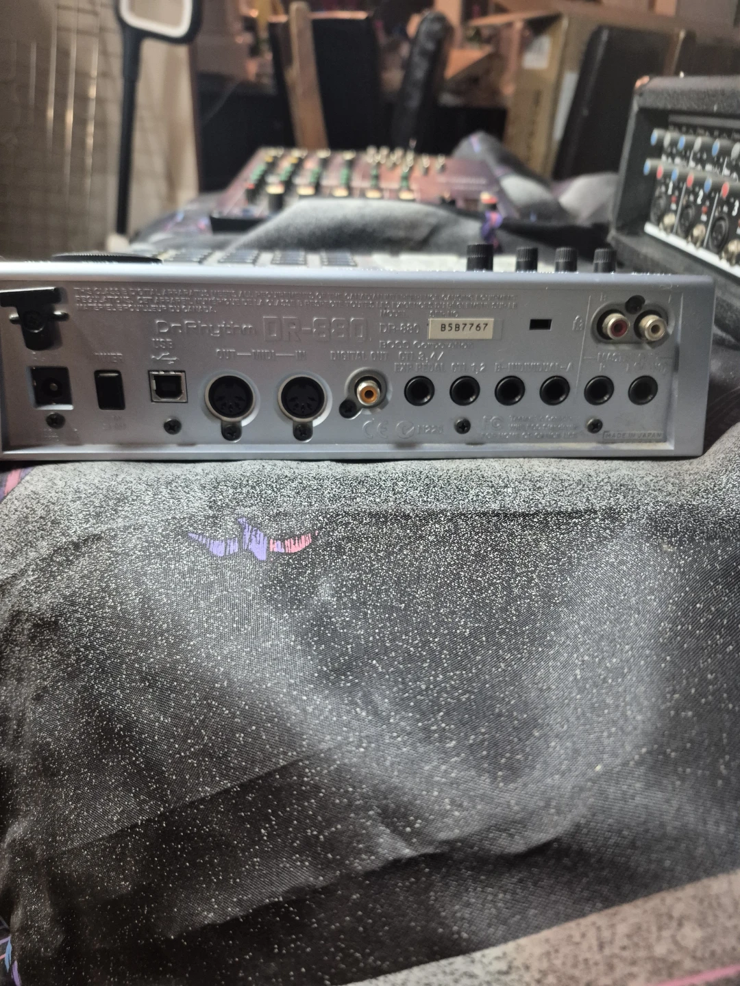 BOSS DR-880 Rhythm Drum Machine - photo 2