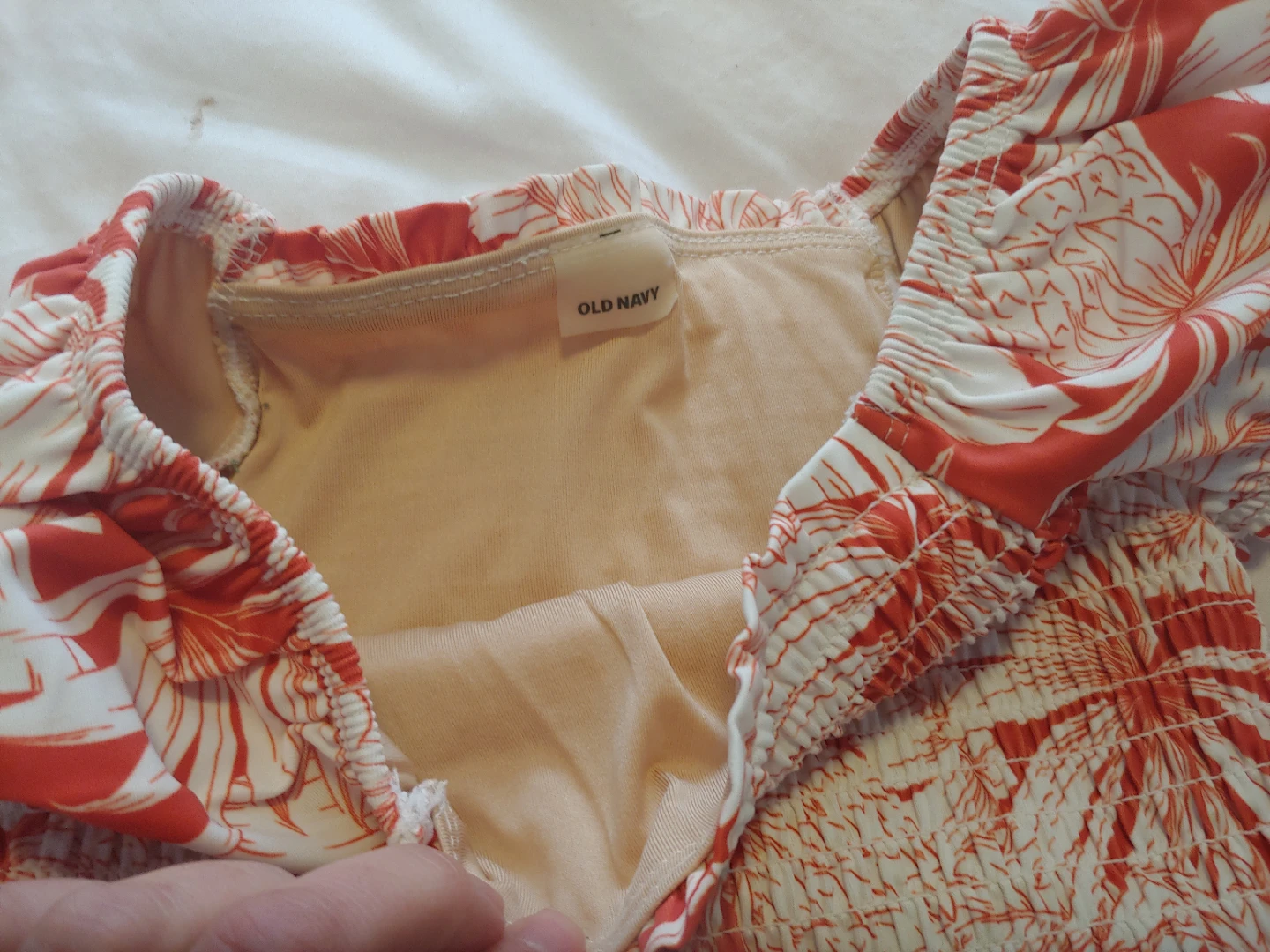 Old Navy Girls' Swimsuit Size 4T - photo 5