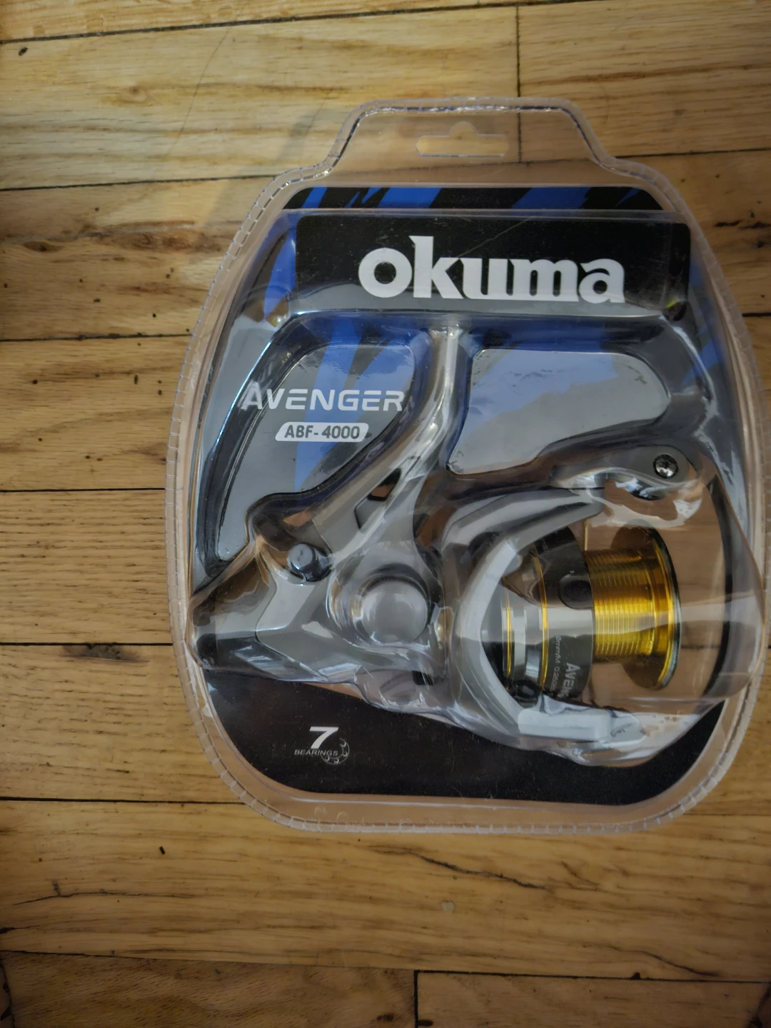 Okuma Avenger ABF-4000 Spinning Reel