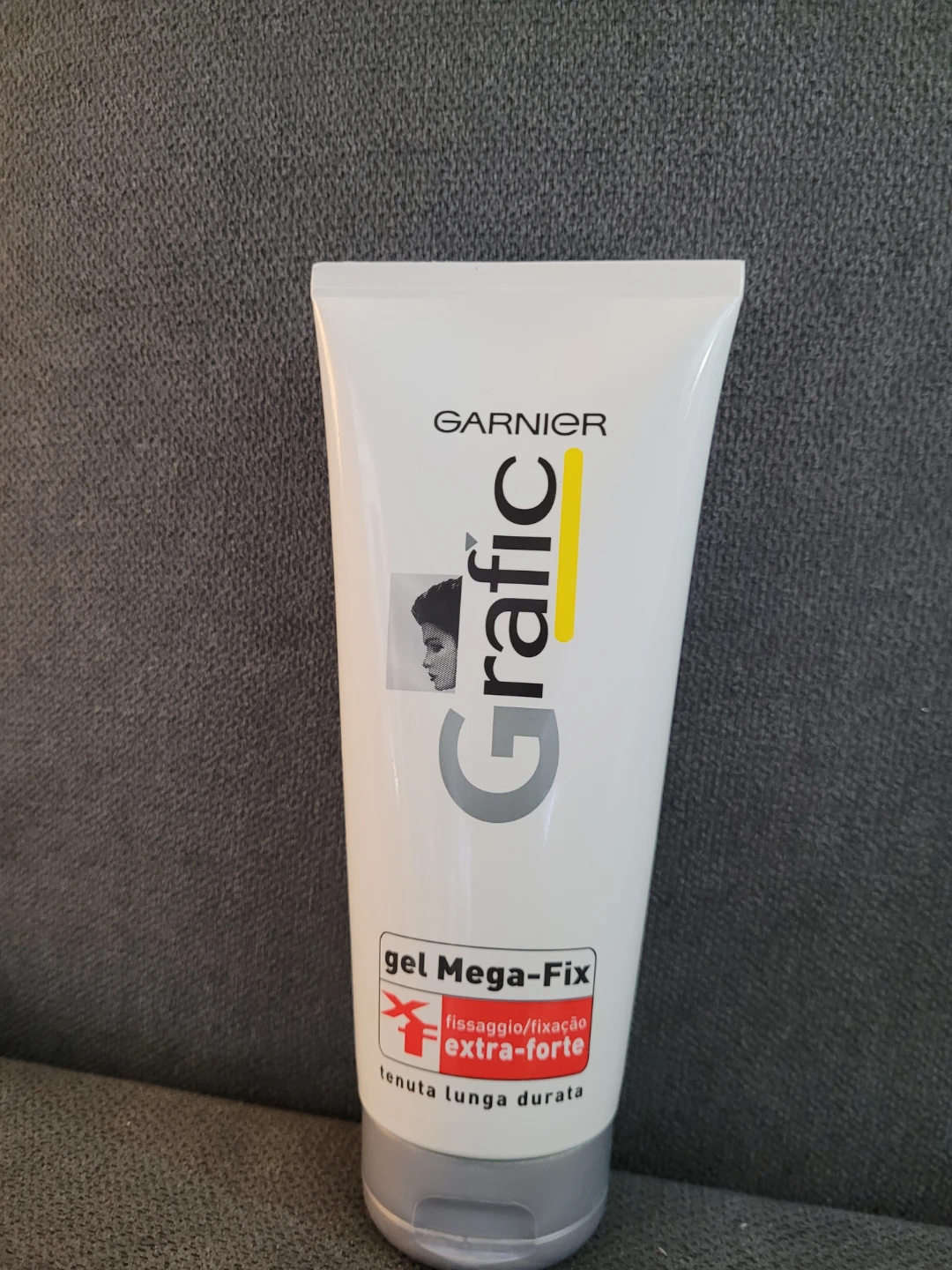 Garnier Grafic Gel Mega-Fix Extra-Forte Hair Gel