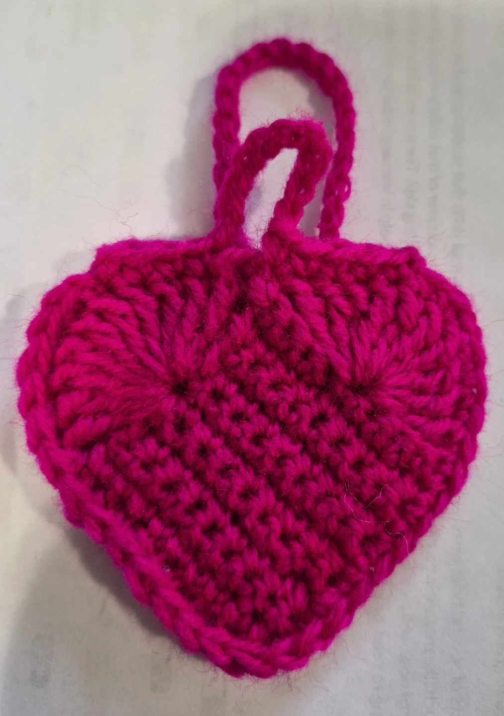 Hand-knitted pink heart charm& Mini pouch