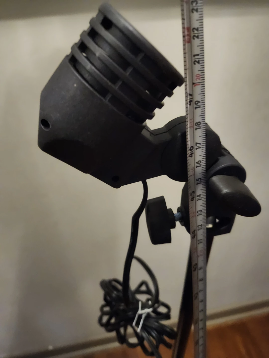 Black Photography 48" Lighting Stand with Adjustable Lamp holder - photo 4