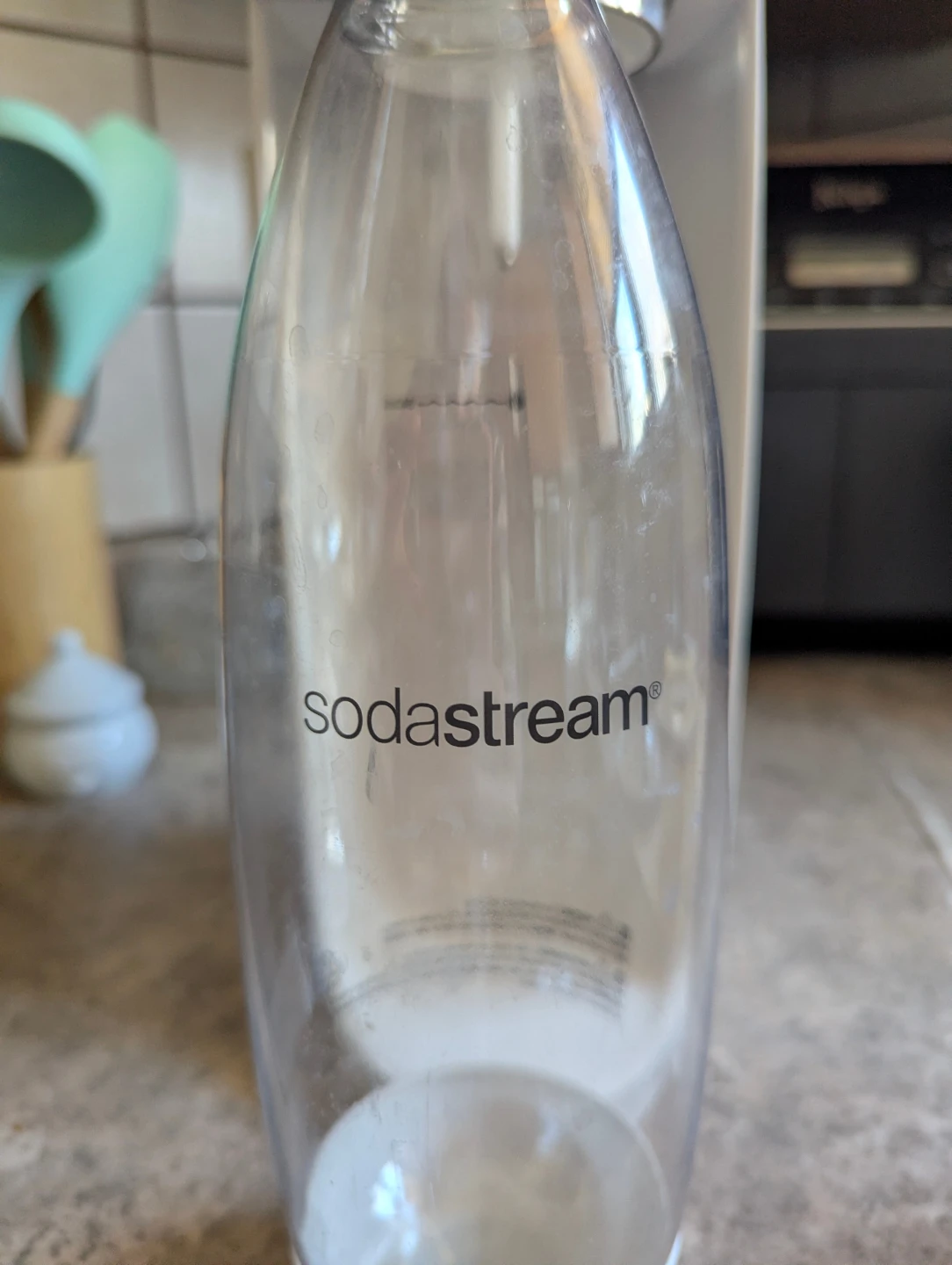 SodaStream Sparkling Water Maker - photo 3