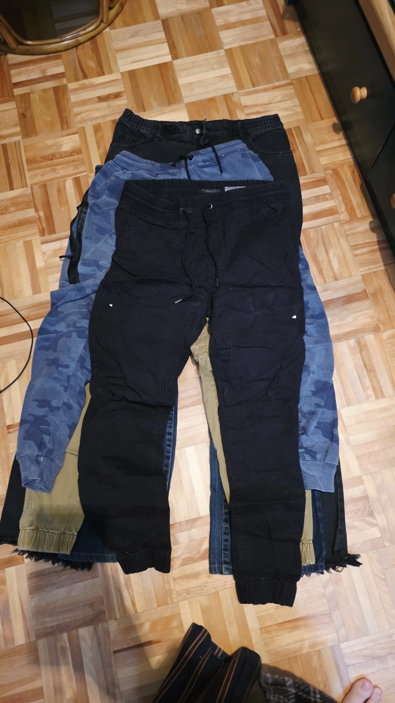 Aeropostale Jogger Pants Bundle