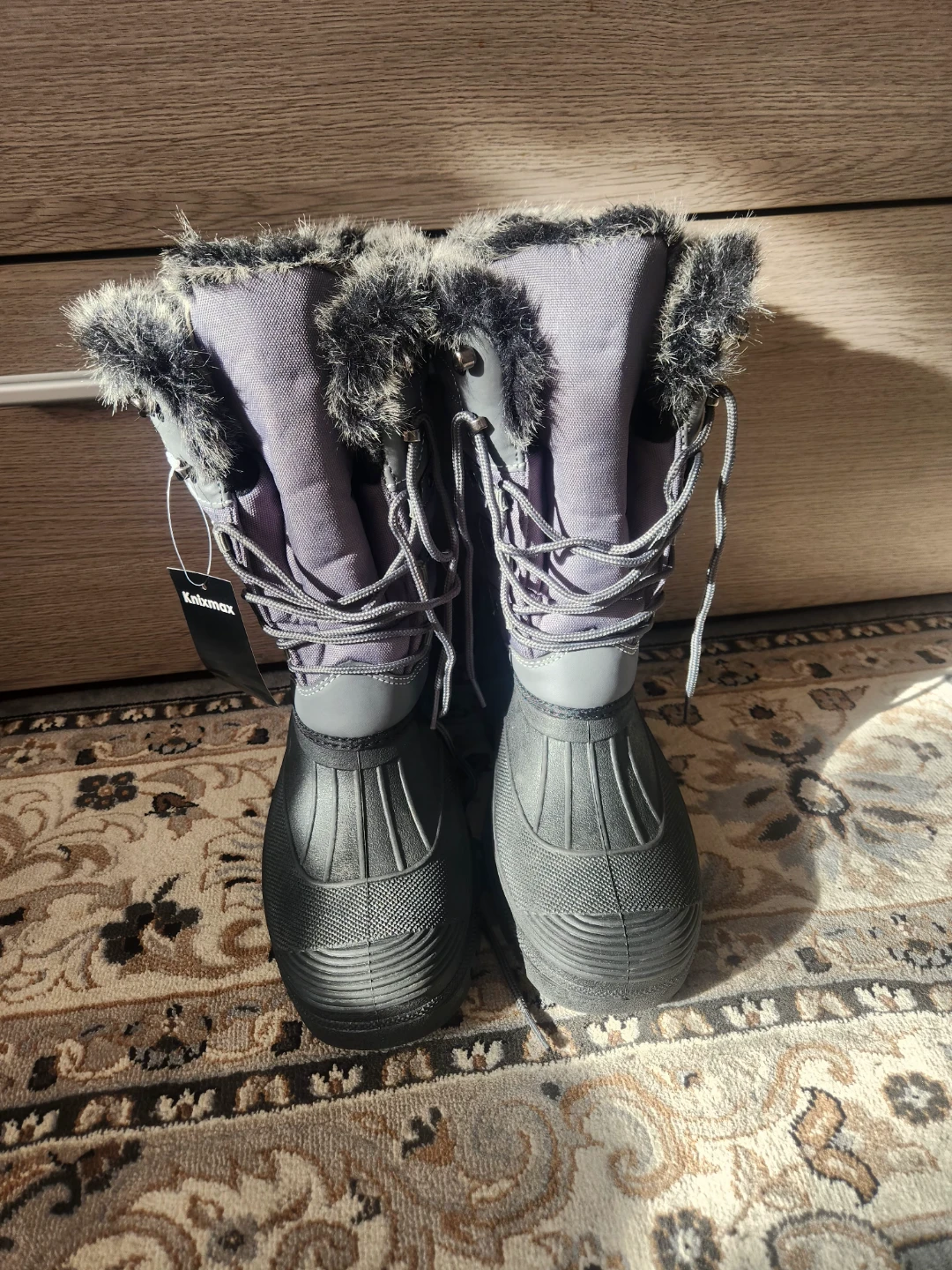 Snow Boots only size 40 - photo 2