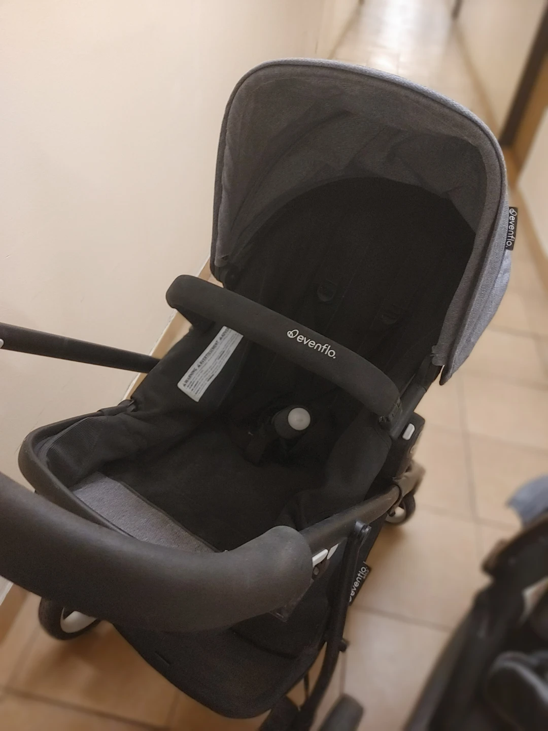 Evenflo Stroller and Car Seat Travel System - photo 3