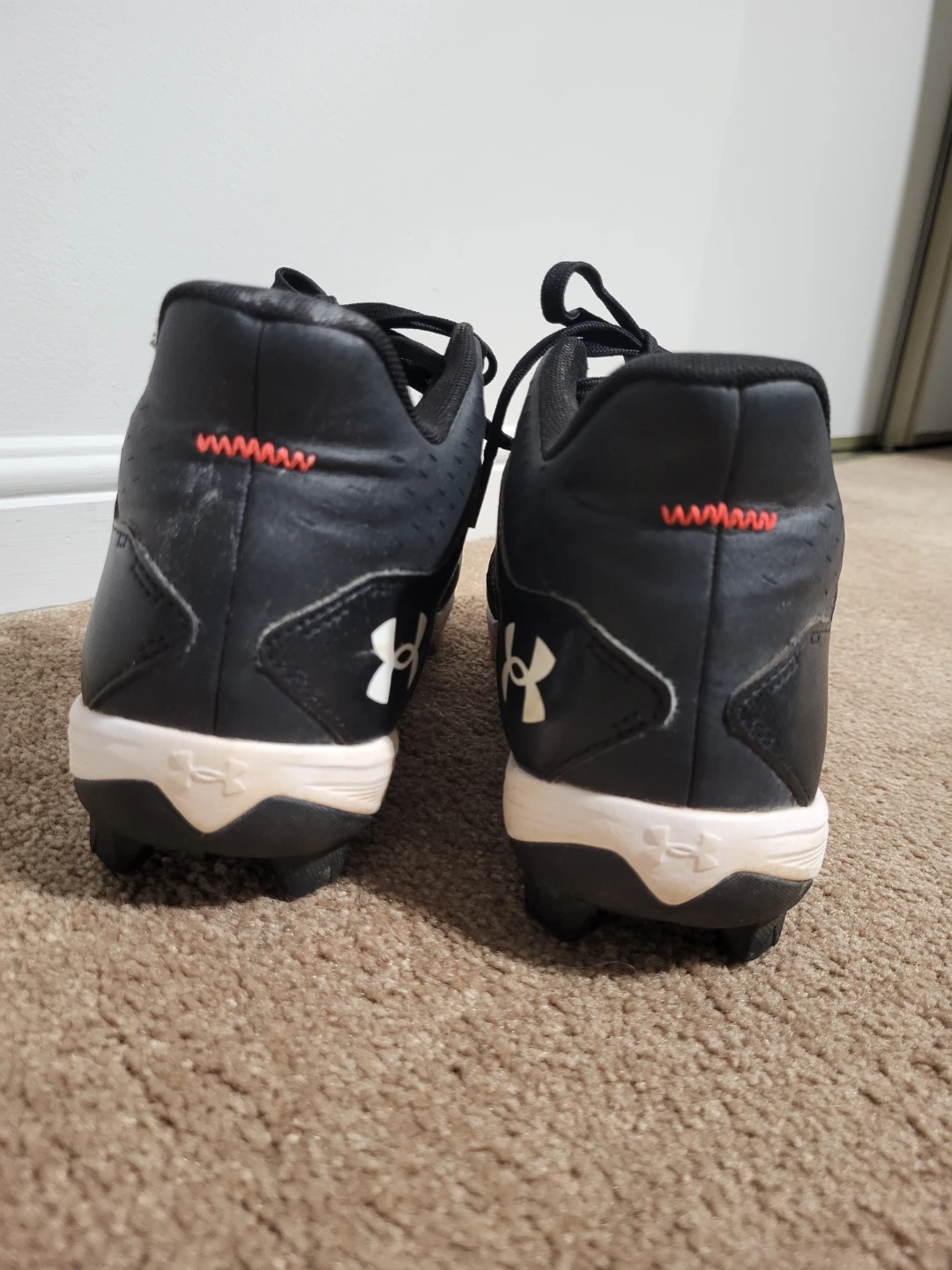 UA Men's Baseball Cleats Size 9 - photo 3