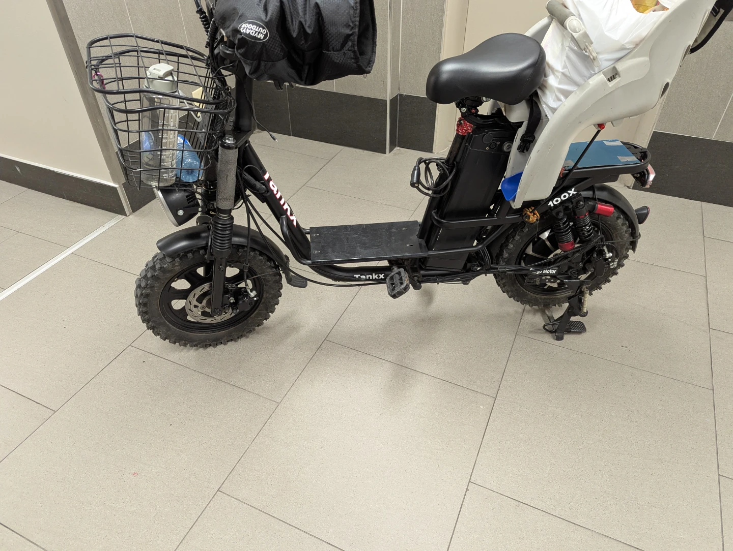 Tanix 100X Electric Scooter