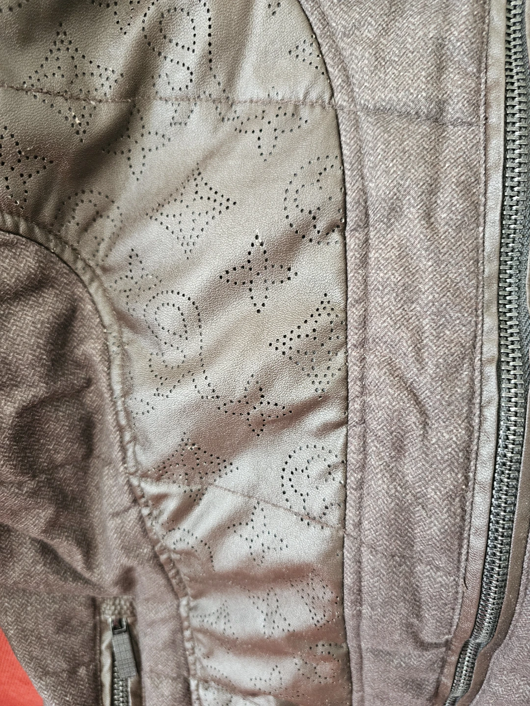 Two Brand New Winter Coats w Hoodie for teenagers - photo 3