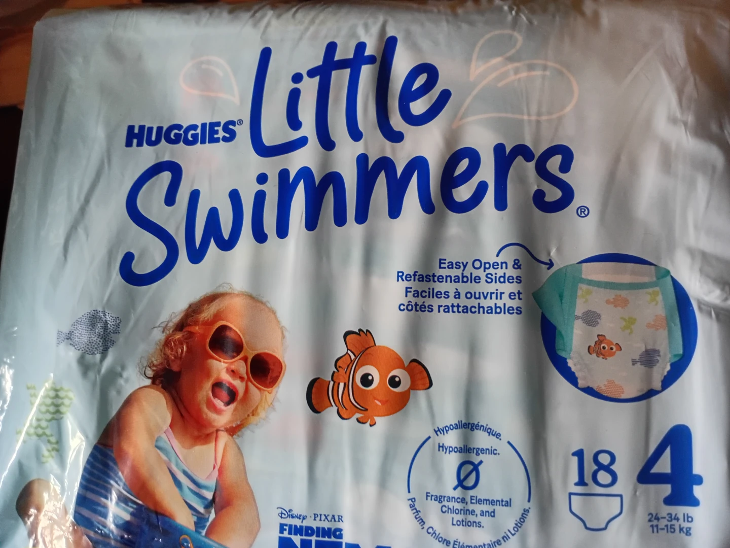 Huggies Little Swimmers Diapers Size 4 (18 Count)